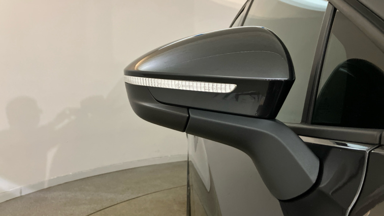 Volkswagen ID.4 109kW Life Pure 52kWh 5dr Auto Electric Estate